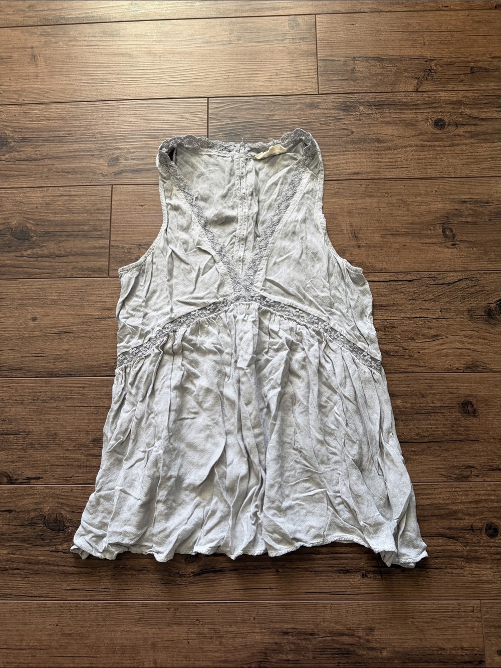 entro Light Gray Lace-Trim Sleeveless Camisole